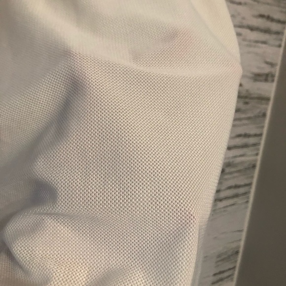 Under Armour white workout tee - Picture 3 of 5